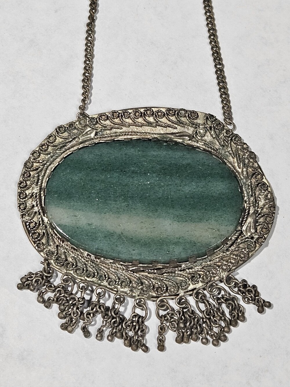 Vintage Ornate Silver-Tone Green Stone Chain Fringe Filigree Pendant Necklace